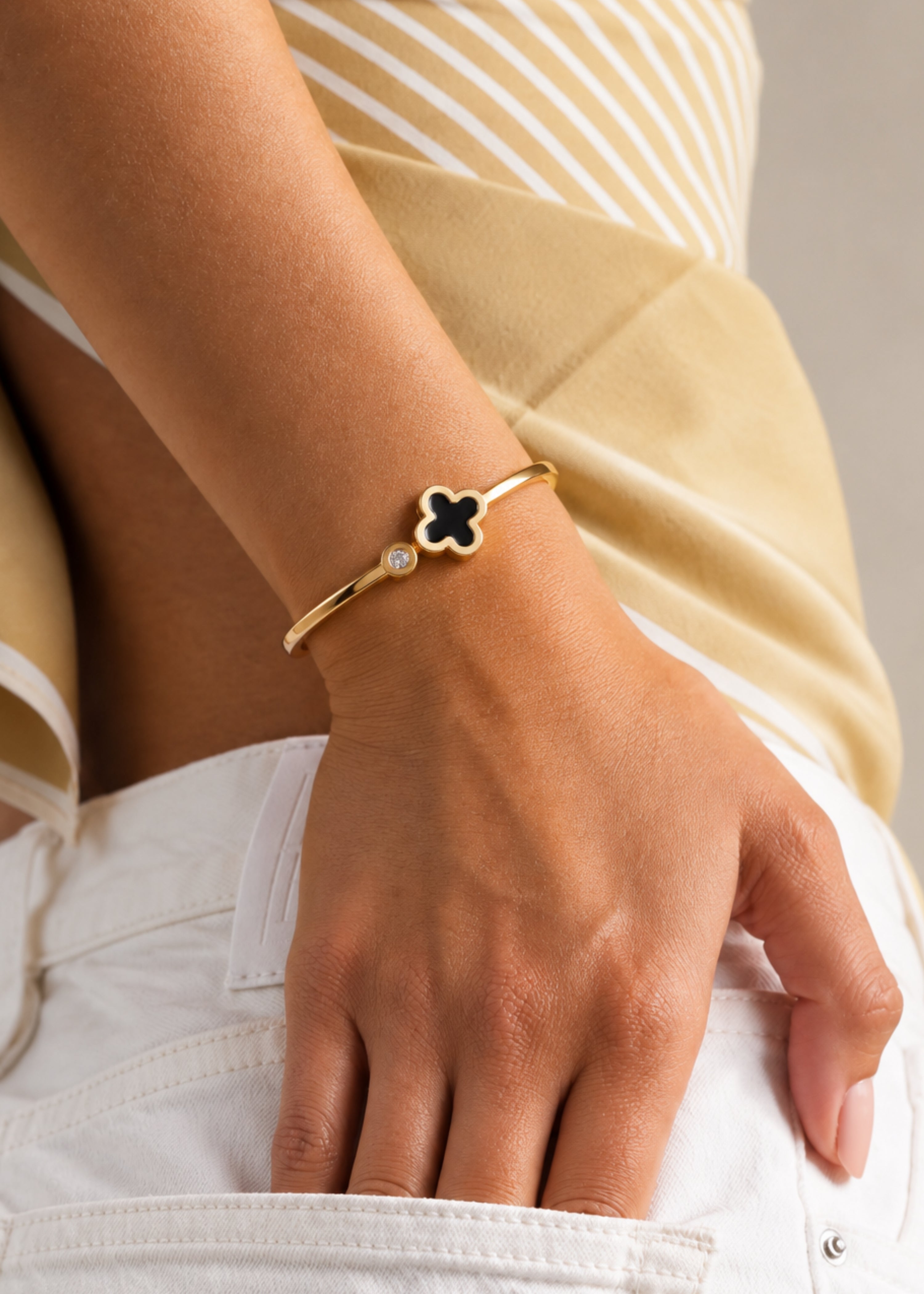 Bezel Image 3