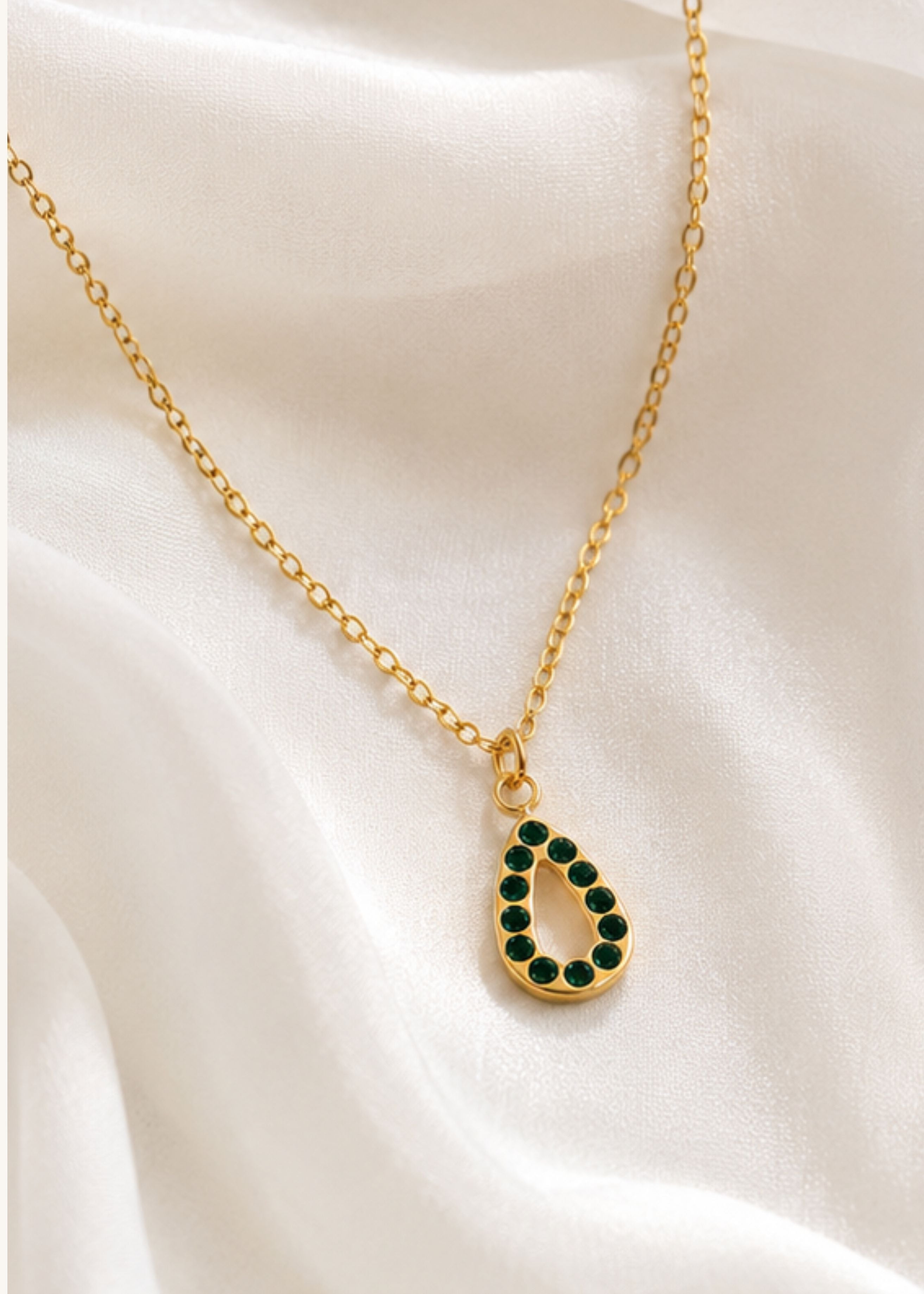 Lana (Dark Green) Image 3